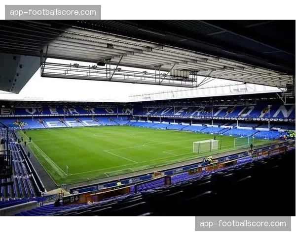 埃弗顿新球场“布拉姆利-摩尔码头球场”通过最终安全验收