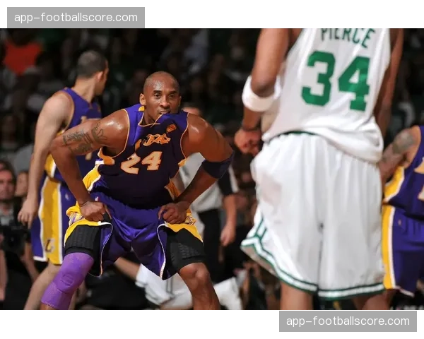 关键时刻(Clutch Time)净效率榜:凯尔特人居首,湖人跌出前十 关键时刻(Clutch Time)净效率榜:凯尔特人居首,湖人跌出前十