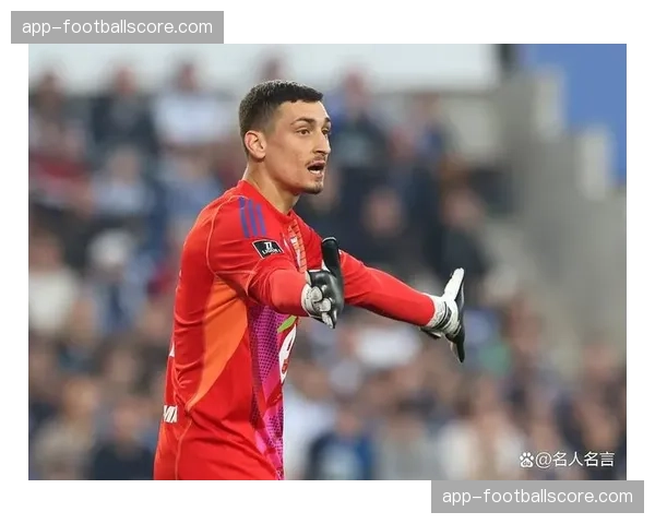 深度观察:为应对高位逼抢,英超门将长传精准度普遍提升趋势明显